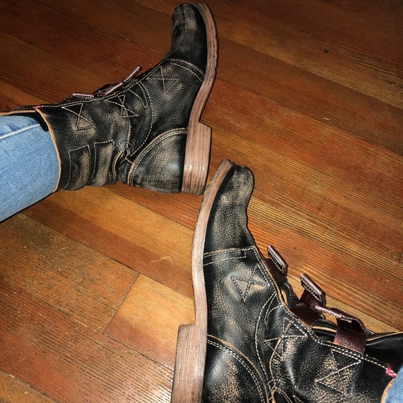 fly biker boots